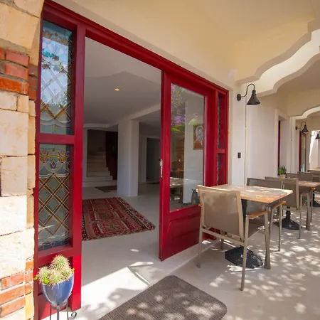 Begonvil Hotel Kaş