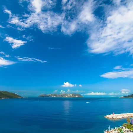 Begonvil Hotel Kaş